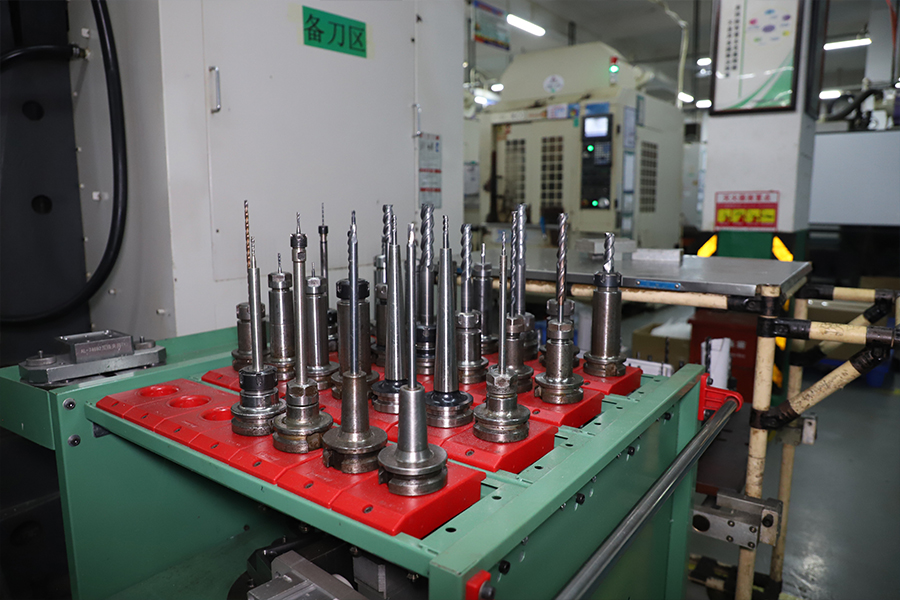 在精密数控加工中，速度与精度为何难以两全？