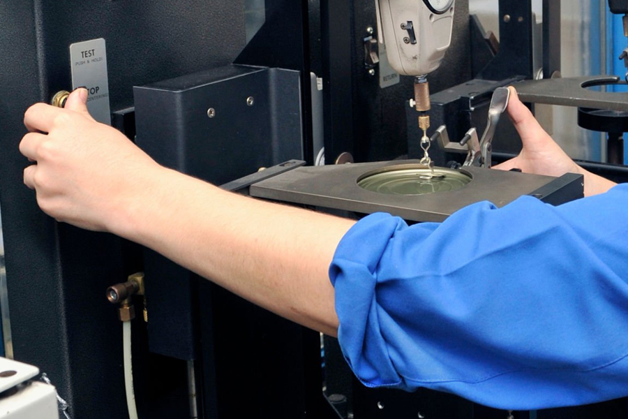 数控电火花加工全解析：精密成型与复杂零件效率优化实战指南